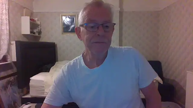 shaun63m online show from February 15, 2026, 1:46 am