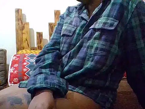 NATASHA LUCKY online show from April 18, 2026, 4:11 pm