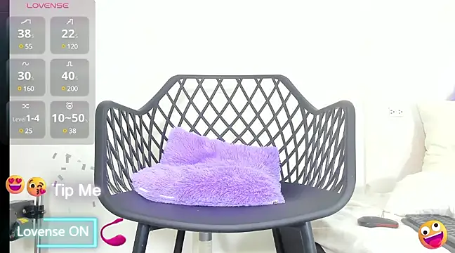 Snapshot of samanta-Little chatting on January 25, 2025, 1:32 am samanta-Little online show from January 25, 2025, 1:32 am