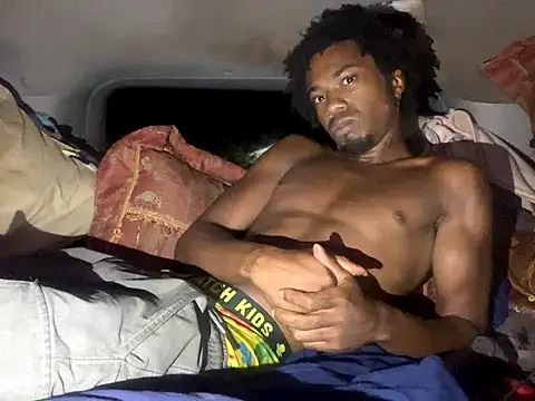 SlimeCrownzOut5 online show from October 6, 2025, 9:29 am