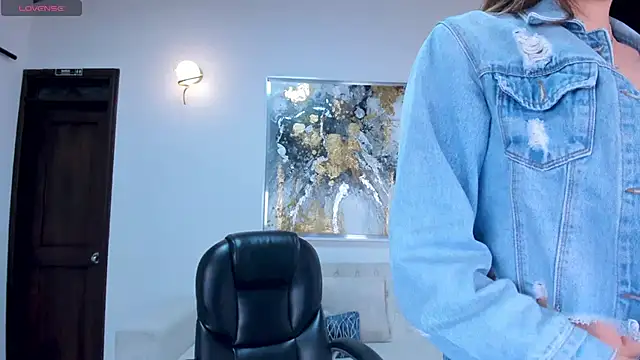 AnaisNin online show from September 30, 2025, 3:22 am