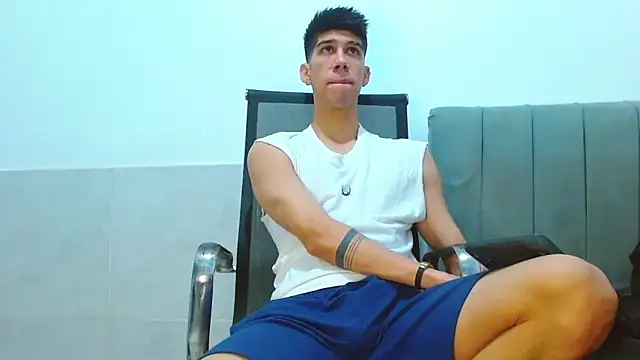 jhony-sex online show from June 17, 2026, 10:50 am