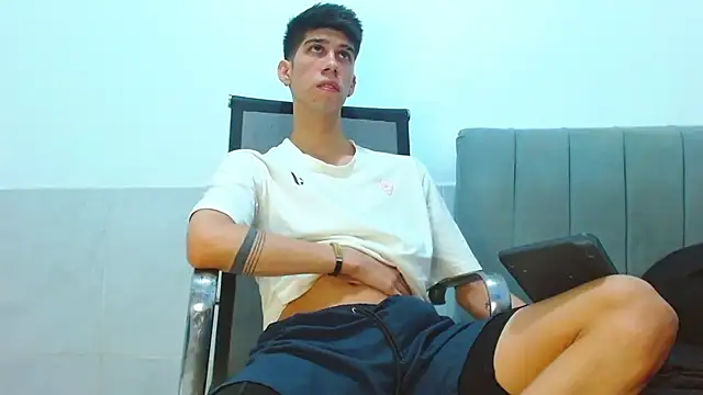 jhony-sex online show from July 16, 2026, 8:15 pm