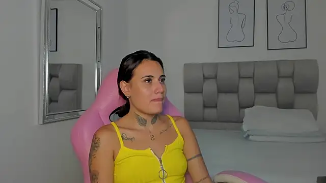 Susan-Sweet-7 online show from September 17, 2025, 7:37 pm