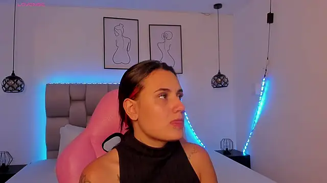 Susan-Sweet-7 online show from February 2, 2026, 8:29 pm