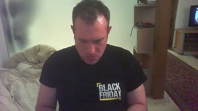 Snapshot of Mike_12hot chatting on December 20, 2025, 8:16 pm Mike 12hot online show from December 20, 2025, 8:16 pm