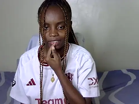 ebony liza online show from December 19, 2024, 6:12 pm