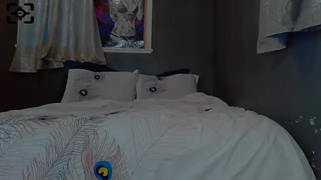 paytonkelly online show from February 4, 2025, 10:34 pm