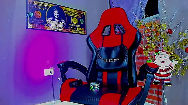 smoker445 online show from December 2, 2025, 5:35 am