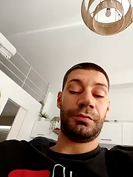 litleboy92 online show from October 30, 2025, 11:55 am