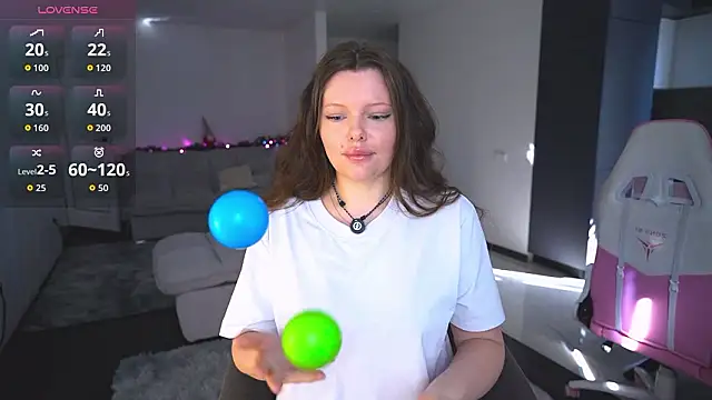 Snapshot of Your_Sweet_Julia chatting on March 24, 2026, 4:50 am Your Sweet Julia online show from March 24, 2026, 4:50 am