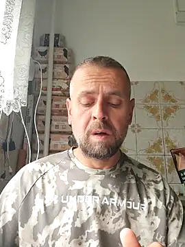 Huncutkuki online show from May 17, 2026, 7:17 am