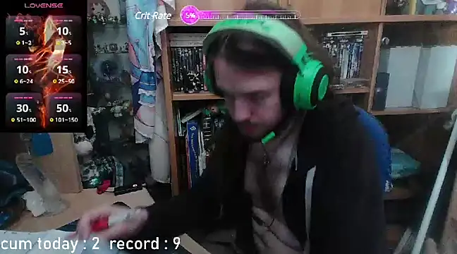 nicolasdumand21 online show from December 2, 2024, 1:13 pm