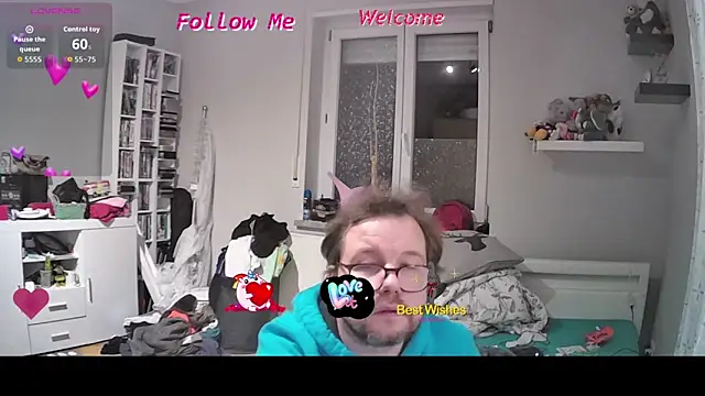 Snapshot of larsgessner30 chatting on October 25, 2025, 7:08 pm larsgessner30 online show from October 25, 2025, 7:08 pm