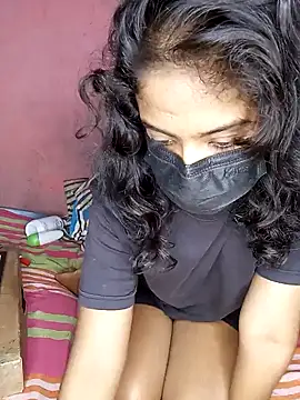 Snapshot of nadeeshakodituwakku chatting on January 20, 2025, 8:19 am nadeeshakodituwakku online show from January 20, 2025, 8:19 am