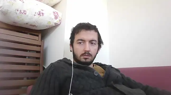 laynufff online show from February 21, 2025, 11:11 am