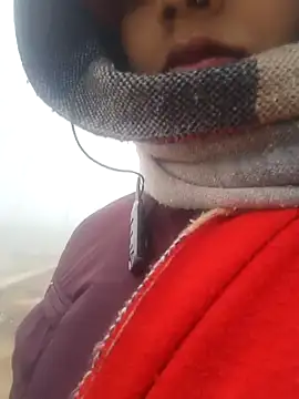 Snapshot of Simaran_bhabhi chatting on February 9, 2025, 1:44 am Simaran bhabhi online show from February 9, 2025, 1:44 am