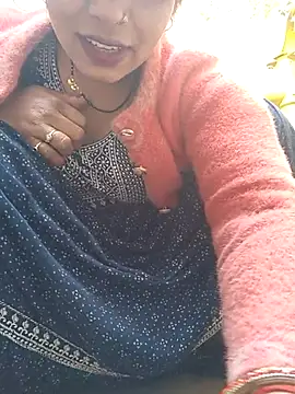 Snapshot of Simaran_bhabhi chatting on February 13, 2025, 2:01 am Simaran bhabhi online show from February 13, 2025, 2:01 am