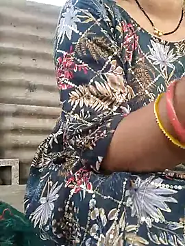 Snapshot of Simaran_bhabhi chatting on March 21, 2025, 6:49 am Simaran bhabhi online show from March 21, 2025, 6:49 am