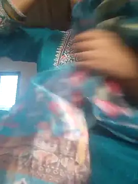 Snapshot of Simaran_bhabhi chatting on November 3, 2025, 1:19 am Simaran bhabhi online show from November 3, 2025, 1:19 am