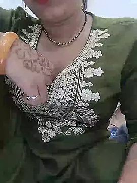 Snapshot of Simaran_bhabhi chatting on July 14, 2026, 4:23 pm Simaran bhabhi online show from July 14, 2026, 4:23 pm