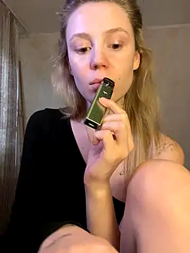 meanexx online show from October 6, 2025, 1:19 pm