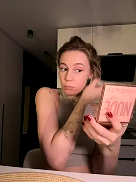 meanexx online show from November 27, 2025, 5:15 pm