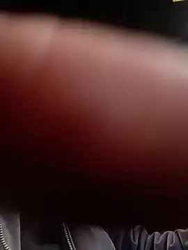 1BeautyN1Beast online show from January 26, 2025, 2:19 pm