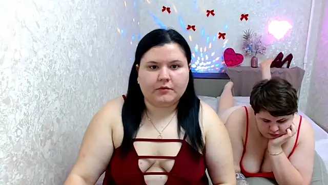 BeckyAndHellen online show from December 13, 2024, 10:02 pm