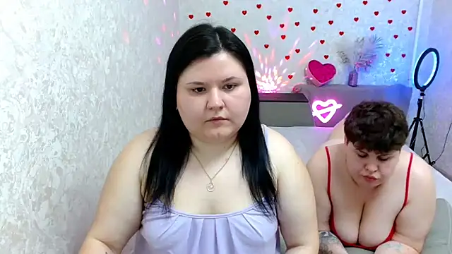 BeckyAndHellen online show from February 22, 2025, 11:13 am
