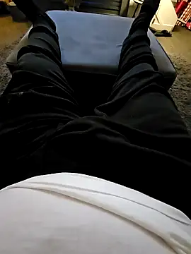 Snapshot of babyskyfall chatting on January 15, 2025, 12:51 am babyskyfall online show from January 15, 2025, 12:51 am