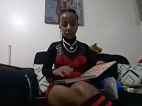 hoely grail01 online show from January 16, 2026, 7:18 pm