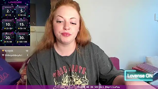 Snapshot of aaprill chatting on October 29, 2025, 8:16 am aaprill online show from October 29, 2025, 8:16 am