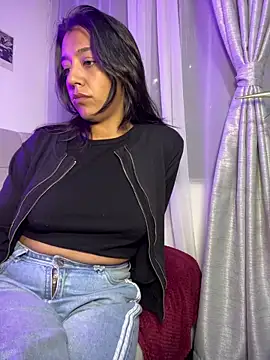 Snapshot of Samy_Vegaa chatting on March 21, 2025, 11:56 pm Samy Vegaa online show from March 21, 2025, 11:56 pm