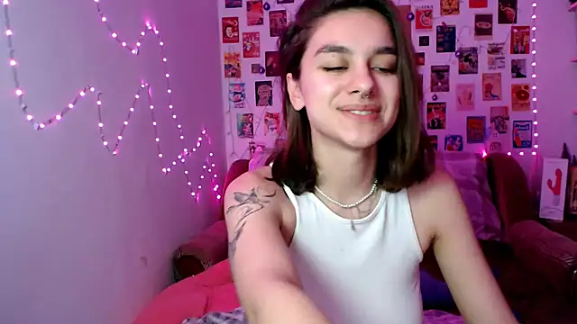 Snapshot of Celine_Dionn chatting on January 5, 2025, 1:47 pm Celine Dionn online show from January 5, 2025, 1:47 pm