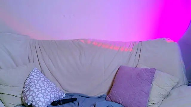 Snapshot of Celine_Dionn chatting on May 23, 2026, 4:39 am Celine Dionn online show from May 23, 2026, 4:39 am