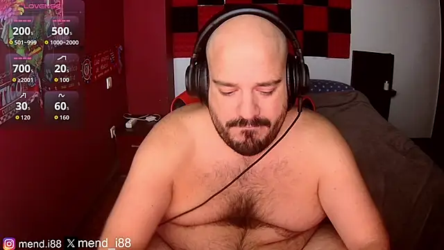 menditeta1 online show from October 10, 2025, 8:08 pm