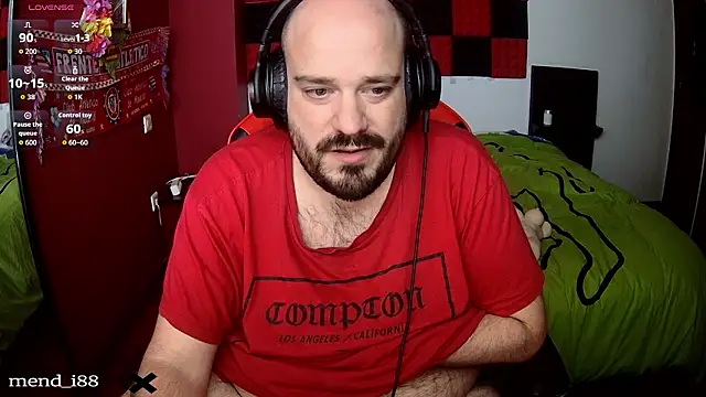 menditeta1 online show from March 5, 2026, 8:16 pm