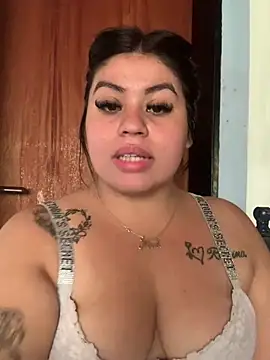 NenaRicaok online show from December 26, 2024, 2:37 pm