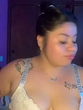 NenaRicaok online show from December 26, 2024, 7:16 pm