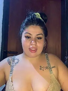 NenaRicaok online show from January 8, 2025, 11:52 pm