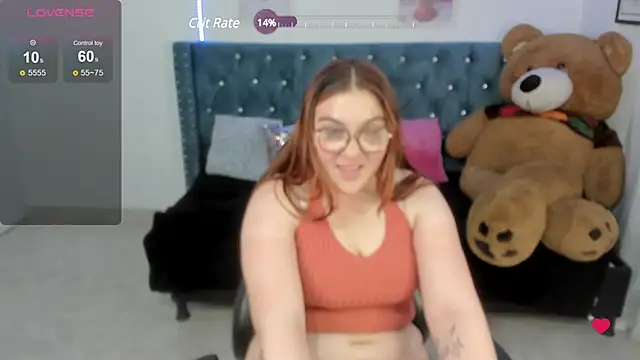 conniejames m online show from January 9, 2025, 6:47 pm