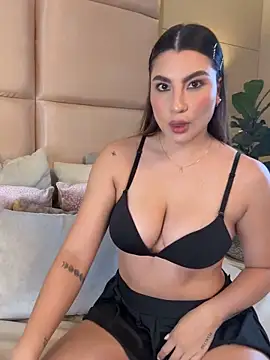 SaharaRush  online show from October 1, 2025, 9:43 pm