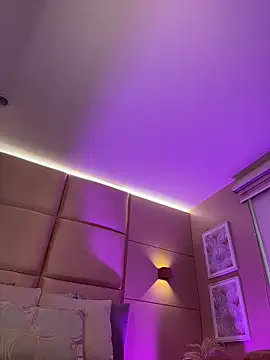 SaharaRush  online show from March 27, 2026, 9:36 pm