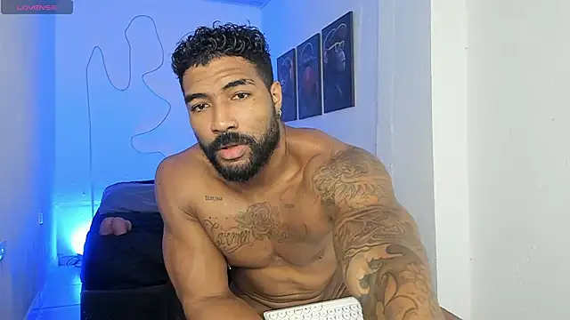 Xander Str0ng online show from October 17, 2025, 1:14 pm