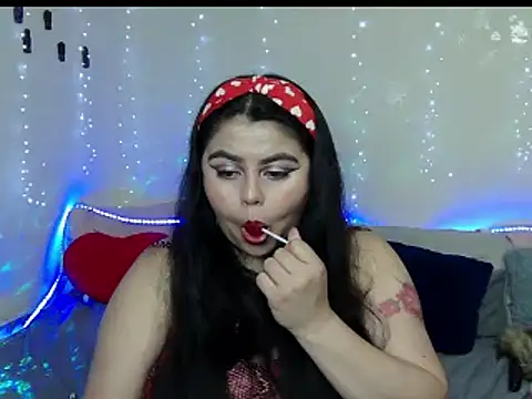 celestehot707rs online show from February 3, 2025, 3:49 pm