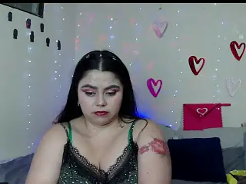 celestehot707rs online show from February 6, 2025, 8:23 pm