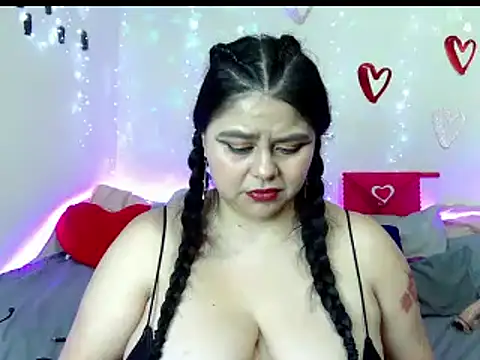celestehot707rs online show from February 8, 2025, 7:05 pm