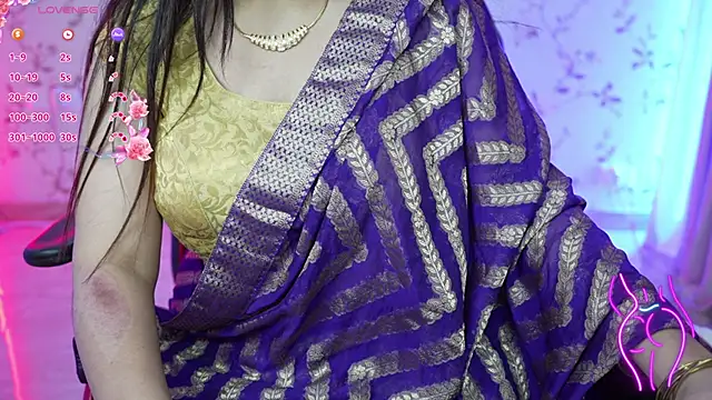 Snapshot of only_aleesha chatting on January 21, 2025, 6:02 pm only aleesha online show from January 21, 2025, 6:02 pm