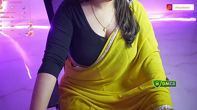Snapshot of only_aleesha chatting on November 3, 2025, 5:14 pm only aleesha online show from November 3, 2025, 5:14 pm